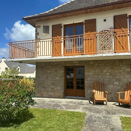 à 150m De La Villa