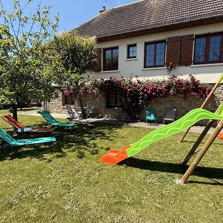 à 150m De La Urville-Nacqueville
