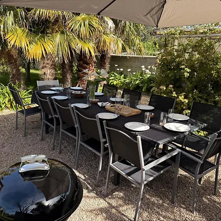 à 150m De La Villa *